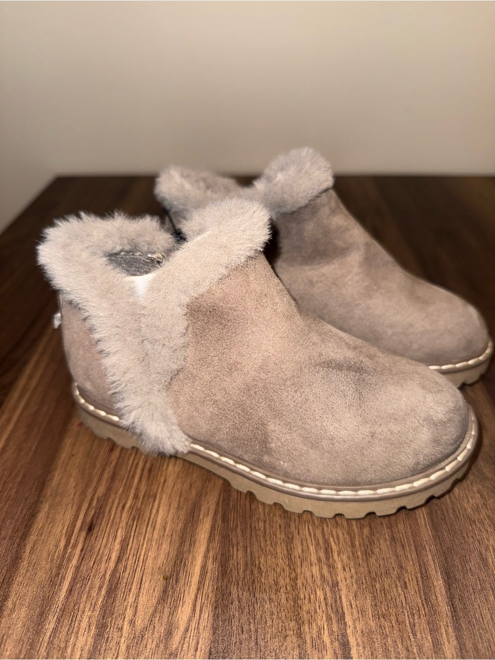 🆕NWOT Wonder Nation girls size 10 faux fur Boots
